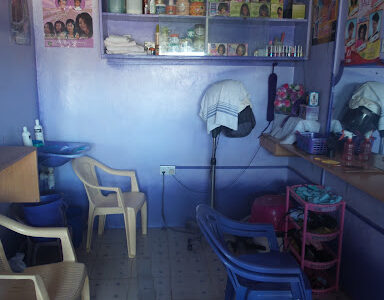 Wa - Lydia Beauty Salon