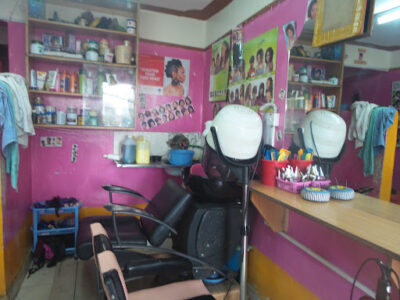 Lashy Beauty Experts