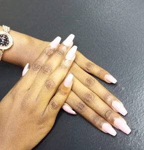 Ray B Nail Parlour