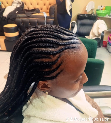 Queen's Hub Salon