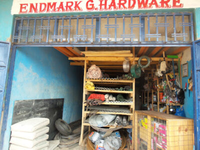 Endmark G. Hardware