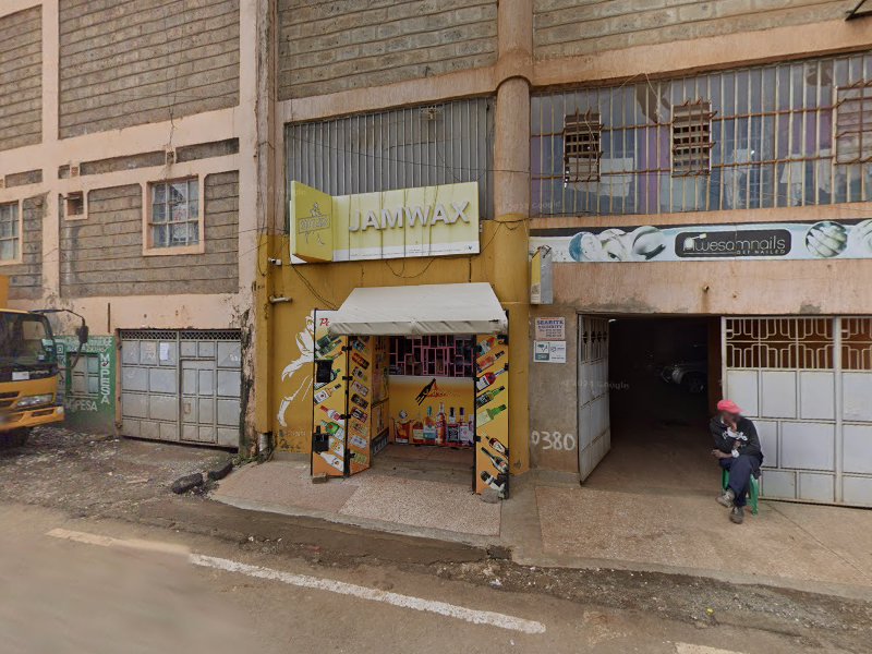 Tings Hairbiz Salon And Kinyozi
