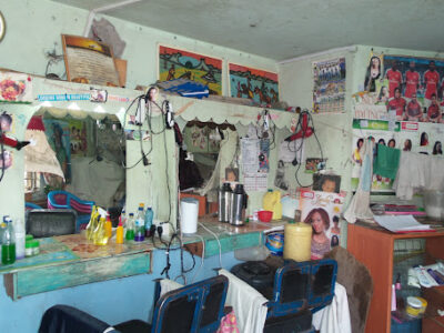Mumias Barbers And Salon