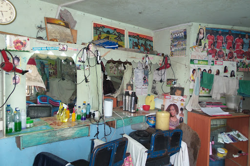 Mumias Barbers And Salon