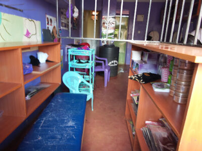 Yvonne's Salon