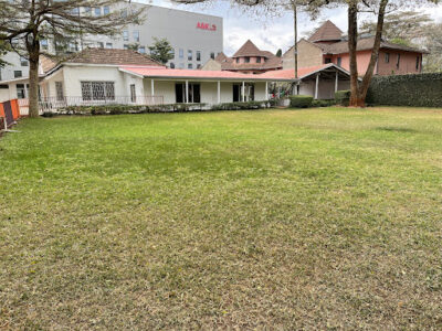 Oak House International School