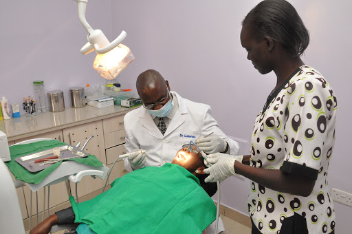 Maxident Maxillofacial And Dental Clinic