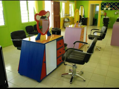 Sunshine Kids And Teens Salon