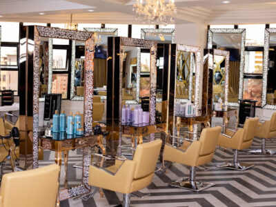 Etique Luxury Beauty Salon, Spa & Barber