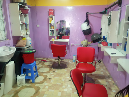 Aggienice Unique Hair & Beauty Spa
