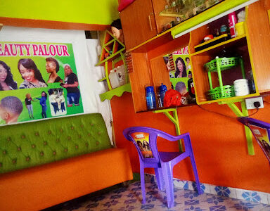 Hair Crown Salon And Kinyozi