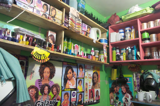 Amber Salon Spot