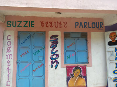 Suzzie Beauty Parlour