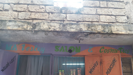 Ma'lesley Salon & Cosmetics