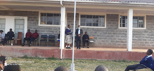 Kerarapon Secondary School