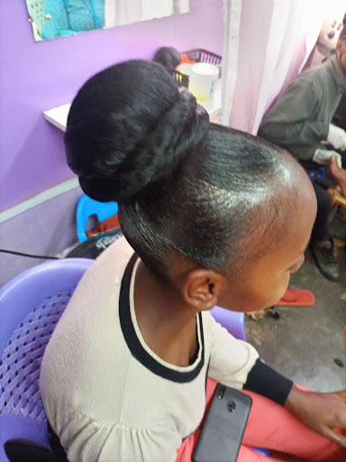 Ma Mumbe Salon