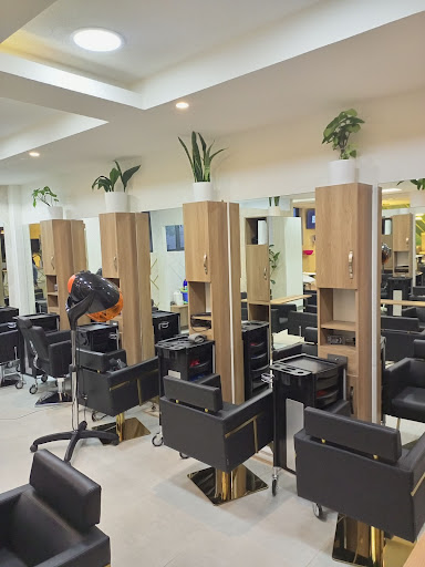 Blossomsglam Salon & Spa