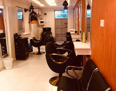 Glitz Salon & Spa