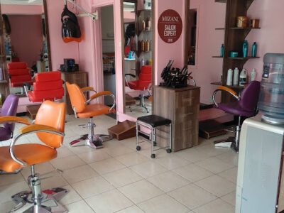 Team Wow Beauty Salon And Spa