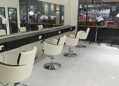 Ladies & Lords Grooming Parlour