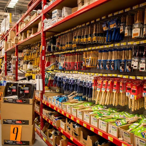 Muscle Hardware Stores