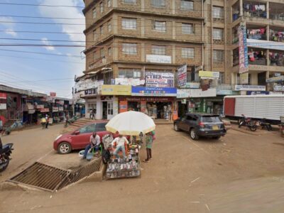 Ngochi Hardware