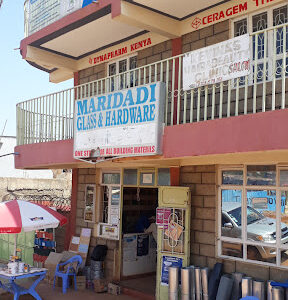 Maridadi Glass & Hardware