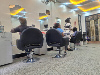 Ray's Essence Beauty & Spa