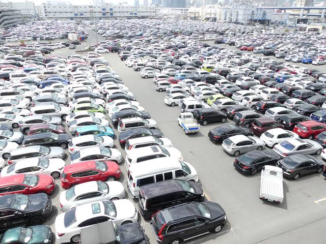 Carplicity Motors