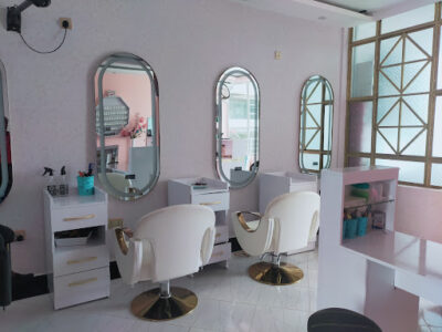 Lavish Spa & Salon