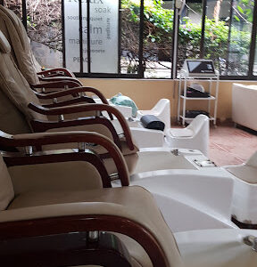 Dhirens Salon