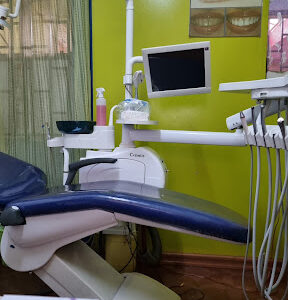 Smile Line Dental Clinic (Ouchless Dental Care)