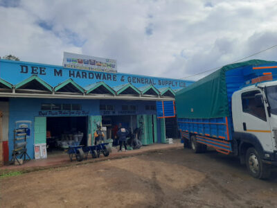Dee M Hardware