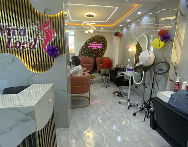 Viva Loc'd Hair And Nail Spa