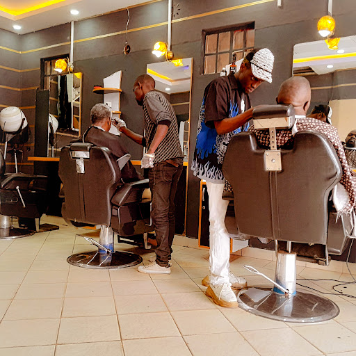 Tricias Barbershop &Spa