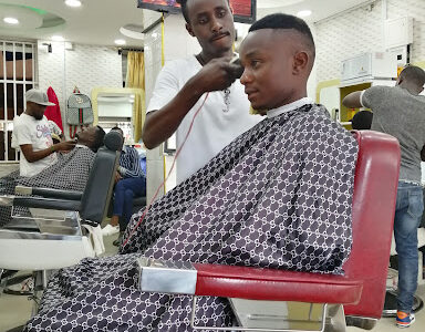 Eve De Evans Hair Salon And Kinyozi