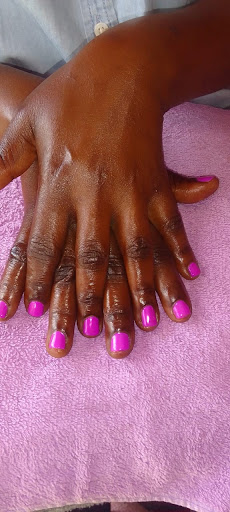Shape Inn Beauty And Nails Parlor