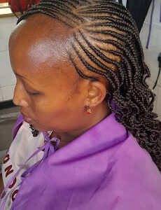Mwendeshort Salon 238