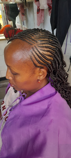 Mwendeshort Salon 238