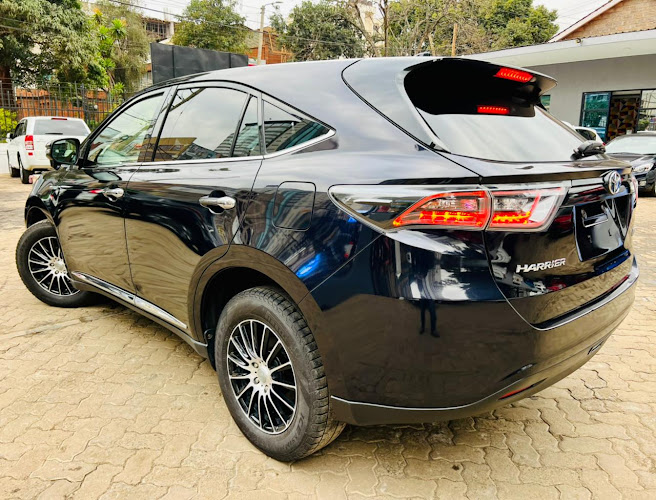Ultimate Platinum Cars