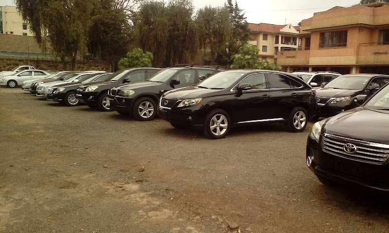 Signature Cars