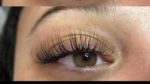 Karey Beauty (Mink Lashes & Wigs)