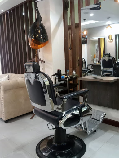 Johnpaul's Barber Salon & Spa