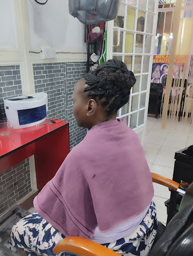 Lugea Beauty Parlour & Massage