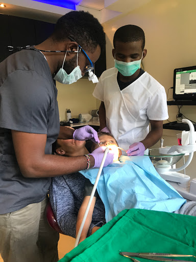 Riverside Dental Suite