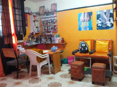 Essence Beauty Salon & Nail Spa