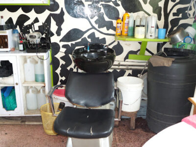 Tongs Regency Salon