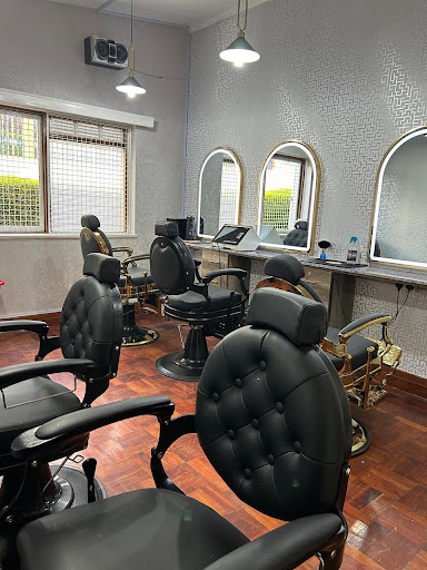 Family Salon