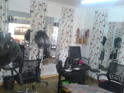 Vanaiah Hair & Beauty Salon