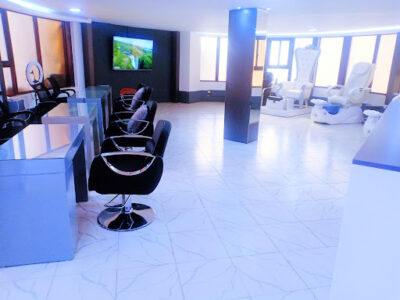 Peter Amor Salons, Barber & Spa